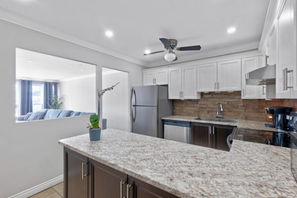 155-Main-Street-North-#221-Newmarket-Web-Salisbury-19