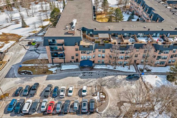 155-Main-Street-North-#221-Newmarket-Web-Salisbury-4