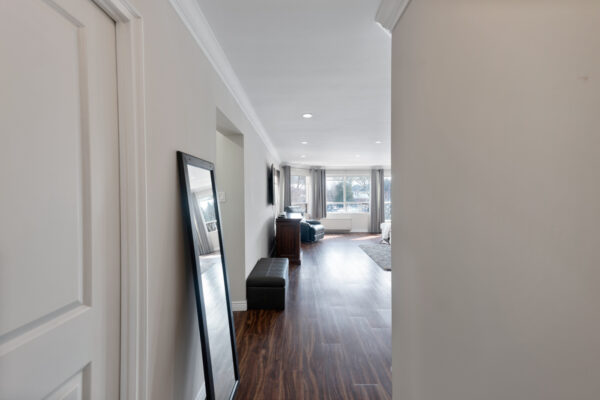 155-Main-Street-North-#221-Newmarket-Web-Salisbury-8