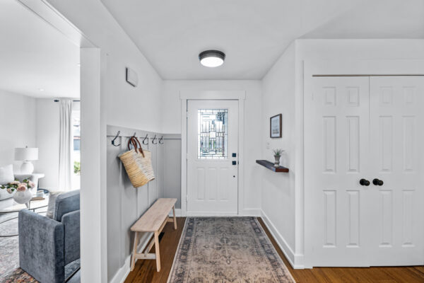 1575-Heathside-Crescent-Pickering-Web-Salisbury-10