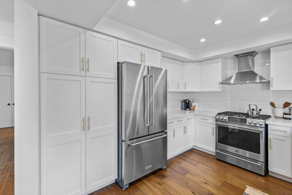 1575-Heathside-Crescent-Pickering-Web-Salisbury-25