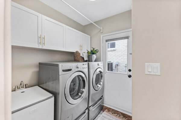 1575-Heathside-Crescent-Pickering-Web-Salisbury-32