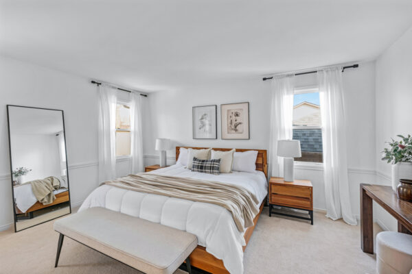 1575-Heathside-Crescent-Pickering-Web-Salisbury-37
