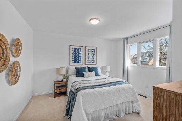 1575-Heathside-Crescent-Pickering-Web-Salisbury-44
