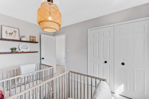 1575-Heathside-Crescent-Pickering-Web-Salisbury-49