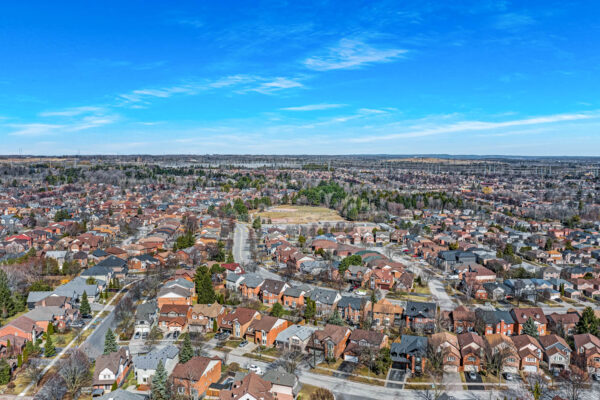 1575-Heathside-Crescent-Pickering-Web-Salisbury-70