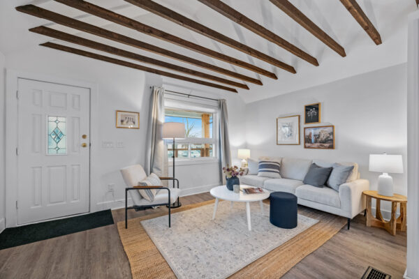 168-Alma-Street-Oshawa-Web-Salisbury-14