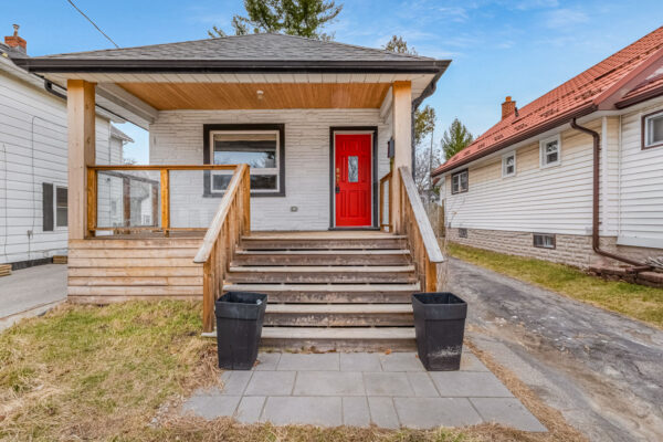 168-Alma-Street-Oshawa-Web-Salisbury-9