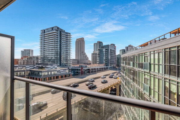 169-Fort-York-Boulevard-#913-Toronto-Web-Salisbury-21