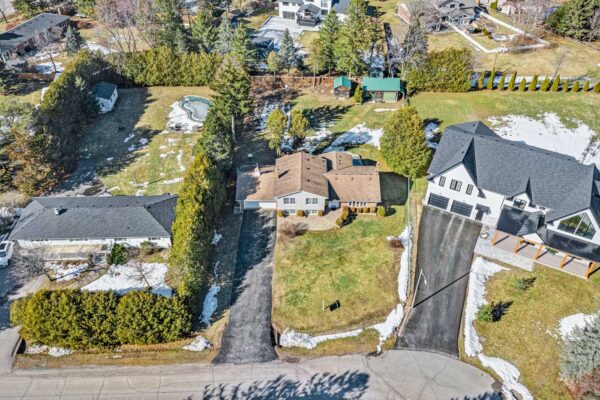 19-Jasmine-Crescent-Stouffville-Web-Salisbury-1