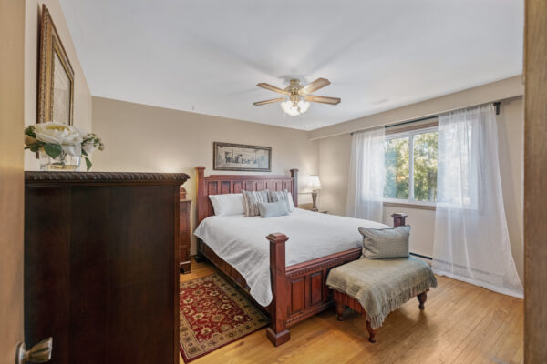 19-Jasmine-Crescent-Stouffville-Web-Salisbury-26