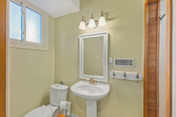 19-Jasmine-Crescent-Stouffville-Web-Salisbury-40