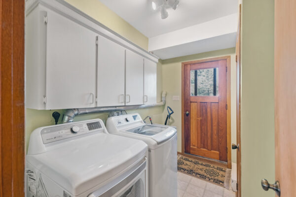 19-Jasmine-Crescent-Stouffville-Web-Salisbury-41