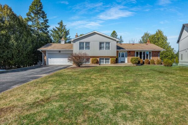 19-Jasmine-Crescent-Stouffville-Web-Salisbury-7