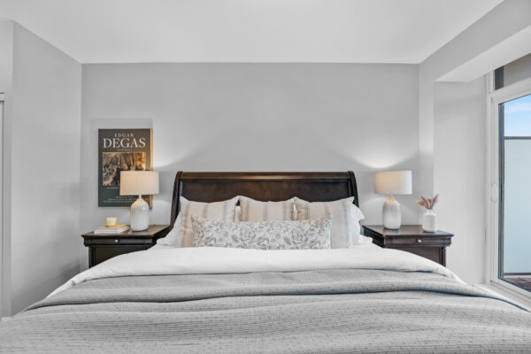 21-Grand-Magazine-#1408-Toronto-Web-Salisbury-22