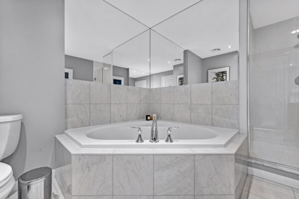 21-Grand-Magazine-#1408-Toronto-Web-Salisbury-26