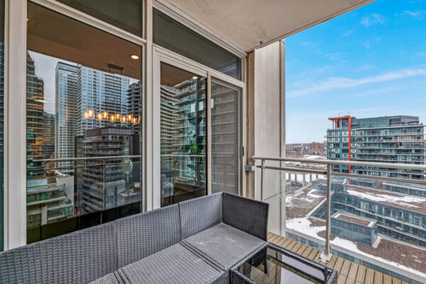 21-Grand-Magazine-#1408-Toronto-Web-Salisbury-39