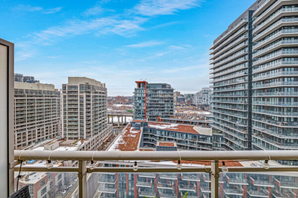 21-Grand-Magazine-#1408-Toronto-Web-Salisbury-42