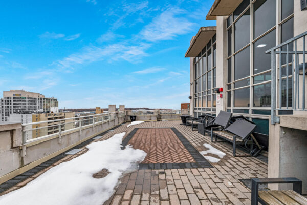 21-Grand-Magazine-#1408-Toronto-Web-Salisbury-50