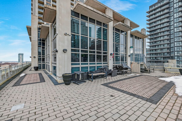 21-Grand-Magazine-#1408-Toronto-Web-Salisbury-51