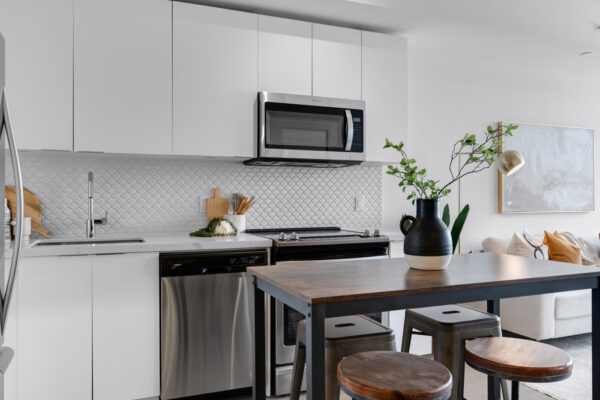 30-Shore-Breeze-Drive-#3111-Toronto-Web-Salisbury-14