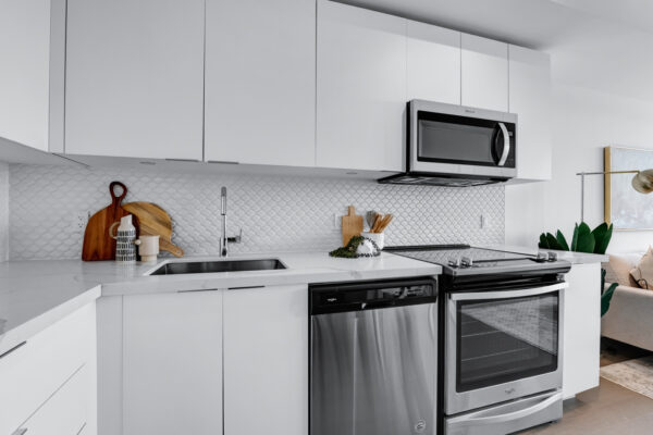 30-Shore-Breeze-Drive-#3111-Toronto-Web-Salisbury-16