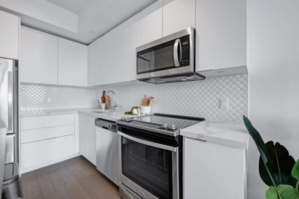 30-Shore-Breeze-Drive-#3111-Toronto-Web-Salisbury-17