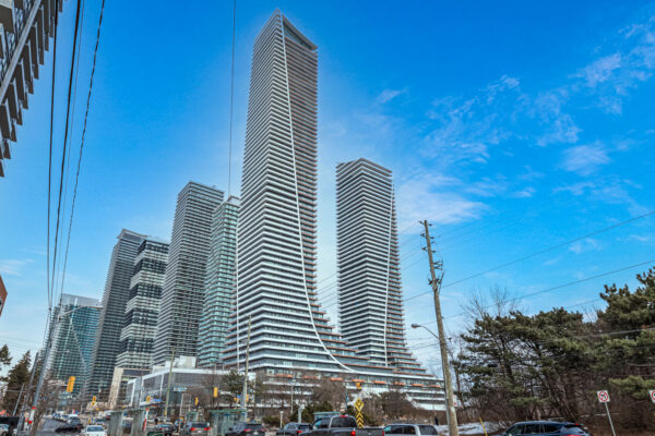 30-Shore-Breeze-Drive-#3111-Toronto-Web-Salisbury-3