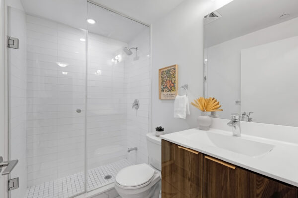 30-Shore-Breeze-Drive-#3111-Toronto-Web-Salisbury-33