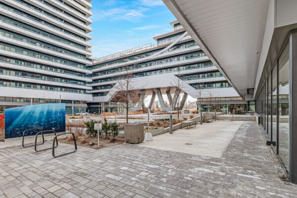 30-Shore-Breeze-Drive-#3111-Toronto-Web-Salisbury-6