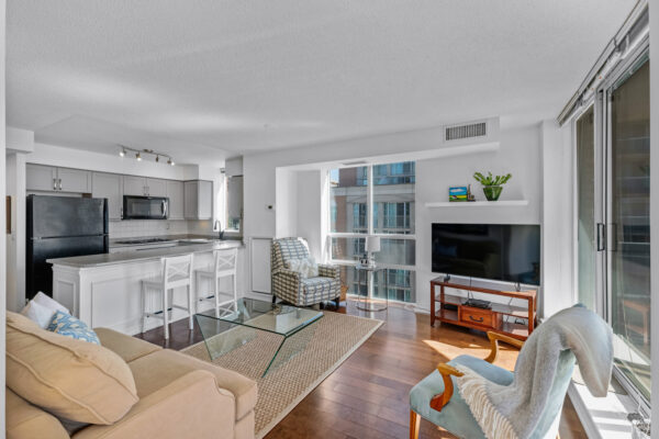 311-Richmond-Street-East-#908-Toronto-Web-Salisbury-14
