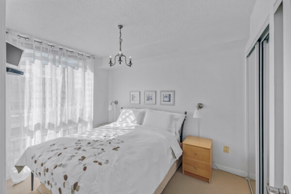 311-Richmond-Street-East-#908-Toronto-Web-Salisbury-20