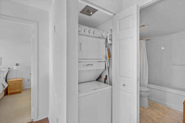 311-Richmond-Street-East-#908-Toronto-Web-Salisbury-25