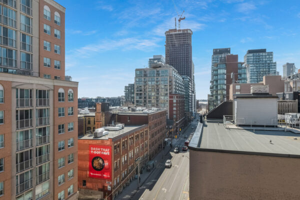 311-Richmond-Street-East-#908-Toronto-Web-Salisbury-29