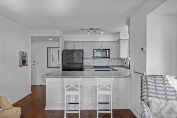 311-Richmond-Street-East-#908-Toronto-Web-Salisbury-8