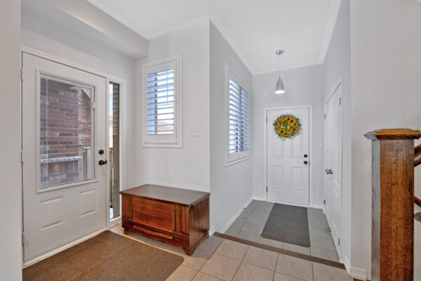 322-Lakebreeze-Drive-Clarington-Web-Salisbury-30