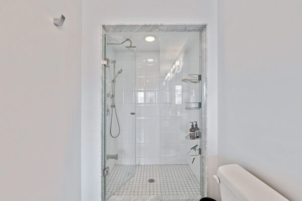 322-Lakebreeze-Drive-Clarington-Web-Salisbury-38