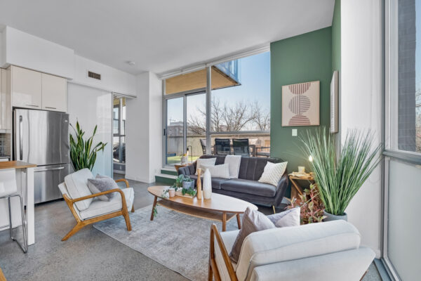 510-King-Street-East-#409-Toronto-Web-Salisbury-22