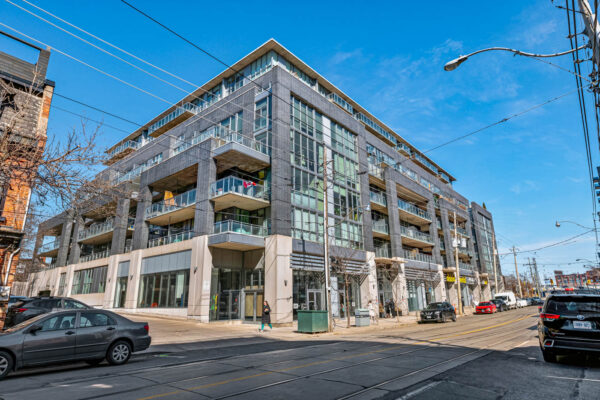 510-King-Street-East-#409-Toronto-Web-Salisbury-3