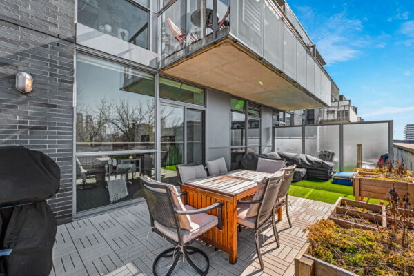 510-King-Street-East-#409-Toronto-Web-Salisbury-40