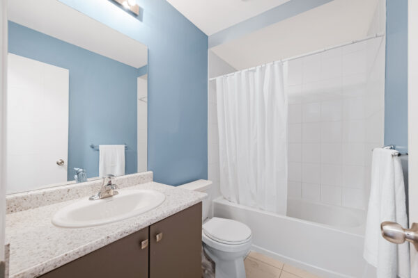 7-Bedford-Estates-Crescent-Barrie-Web-Salisbury-38