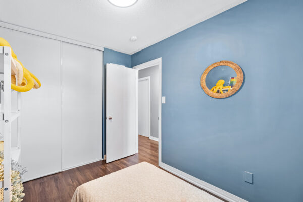 7-Bedford-Estates-Crescent-Barrie-Web-Salisbury-40