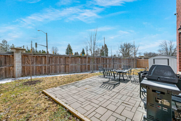 7-Bedford-Estates-Crescent-Barrie-Web-Salisbury-54