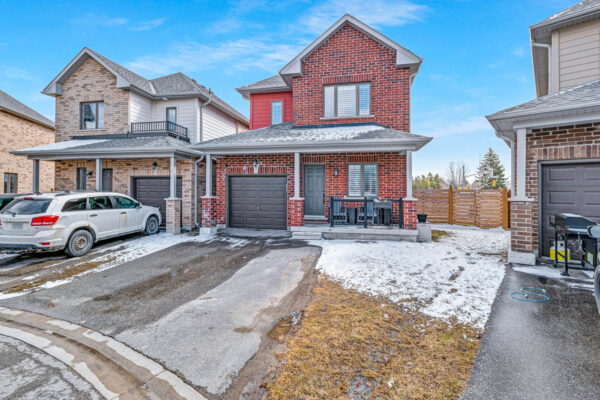 7-Bedford-Estates-Crescent-Barrie-Web-Salisbury-6