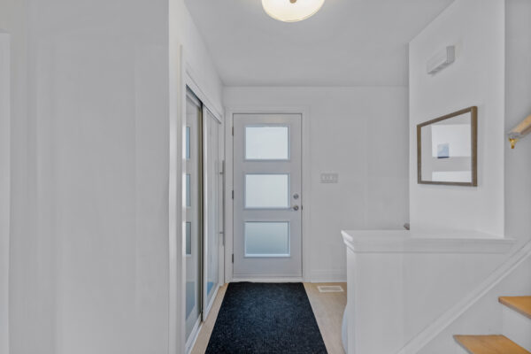 7-Friendly-Drive-Toronto-Web-Salisbury-10