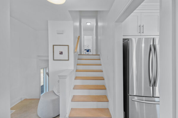7-Friendly-Drive-Toronto-Web-Salisbury-24