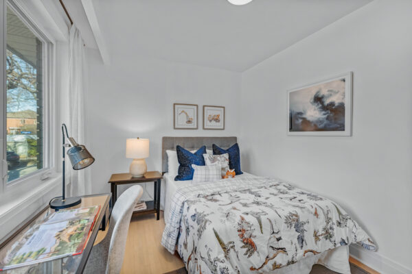 7-Friendly-Drive-Toronto-Web-Salisbury-31
