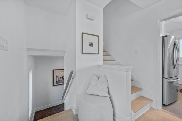 7-Friendly-Drive-Toronto-Web-Salisbury-36