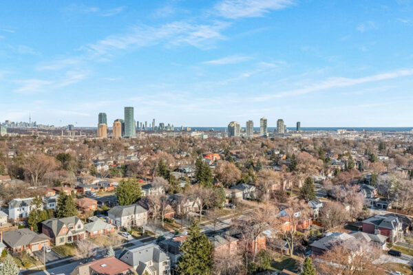 7-Friendly-Drive-Toronto-Web-Salisbury-58
