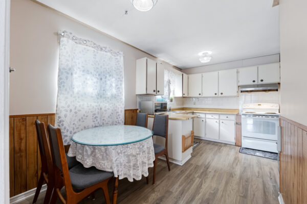 730-Medowvale-Road-Toronto-Web-Salisbury-20